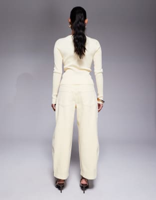 River Island Petite Barrel Leg Jeans In Yellow