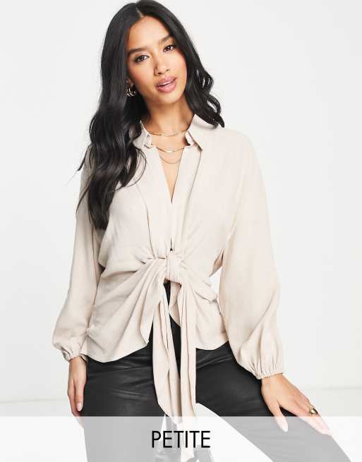 River Island Petite - Beige skjorte med snoet bindebånd foran