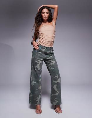 camo print relaxed straight jean in khaki-Green