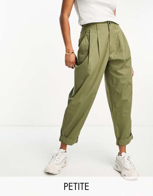 Women's petite cargo outlet pants with pockets