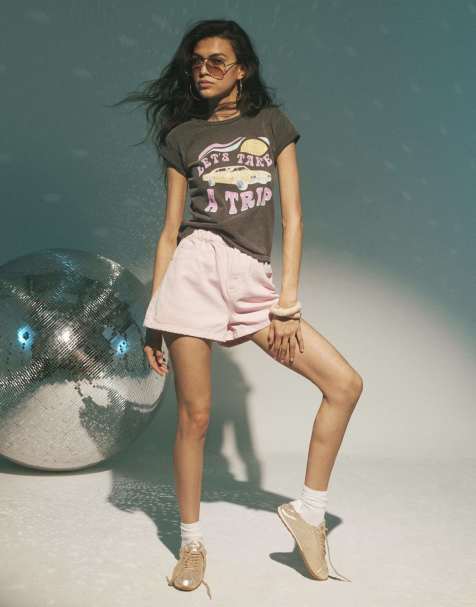 River Island Petite Elasticated denim shorts in pink - view 1