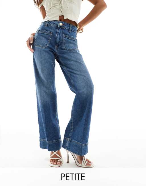 River Island Petite - Flared jeans in middenblauw