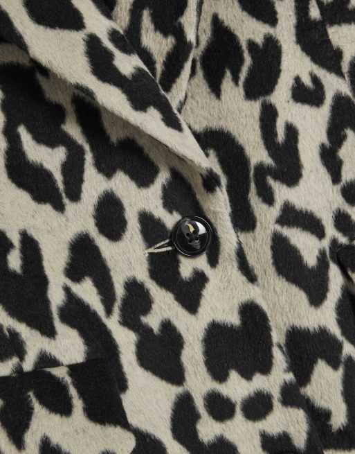 River Island Petite leopard print coat in cream , 2 of 4