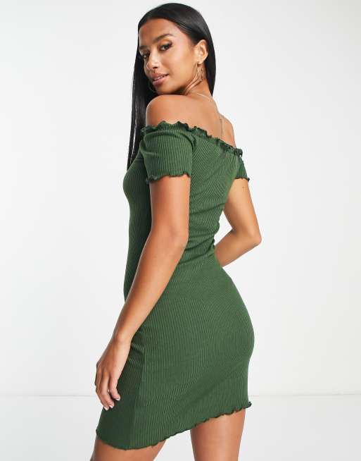 Off the shoulder lettuce edge outlet dress