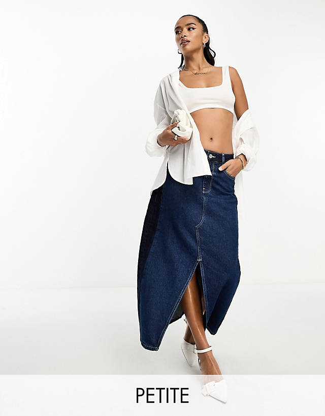 River Island Petite - maxi denim skirt with patchwork detail in blue