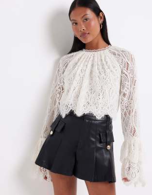 River Island Petite military shorts in black
