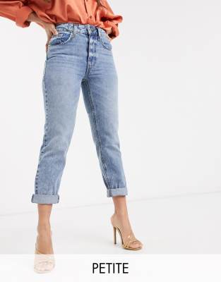 River Island Petite mom jeans in mid wash-Blue