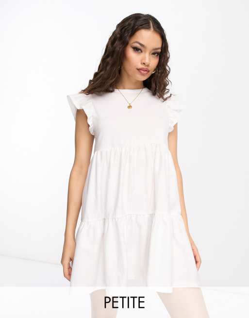 River Island Petite -Niveauinddelt minikjole i hvid med smock