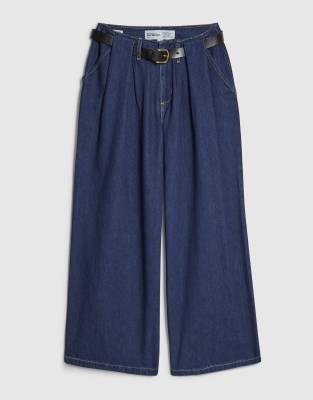 River Island Petite Petite belted pleated wide leg jeans in denim - dark-Navy