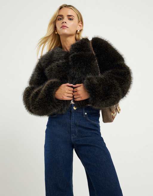 River Island Petite Petite relaxed straight leg jeans in denim - dark, 3 of 4