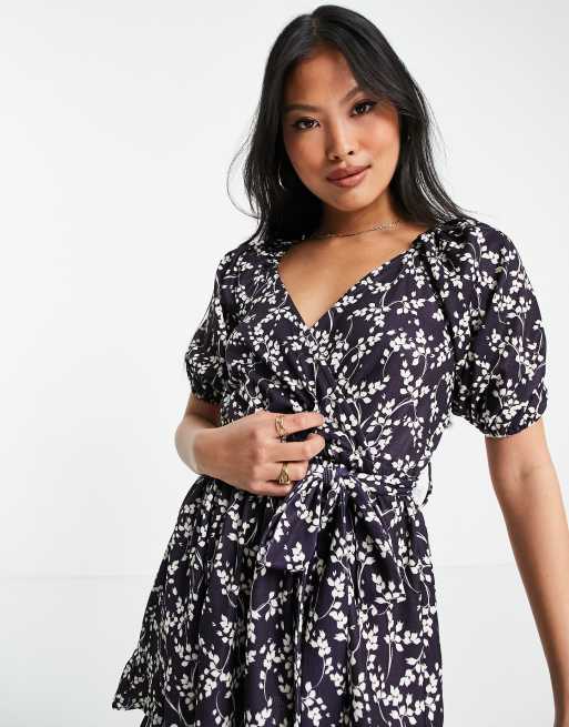 River Island Petite - Robe cache-cœur courte avec ceinture - Bleu marine, 2 de 4