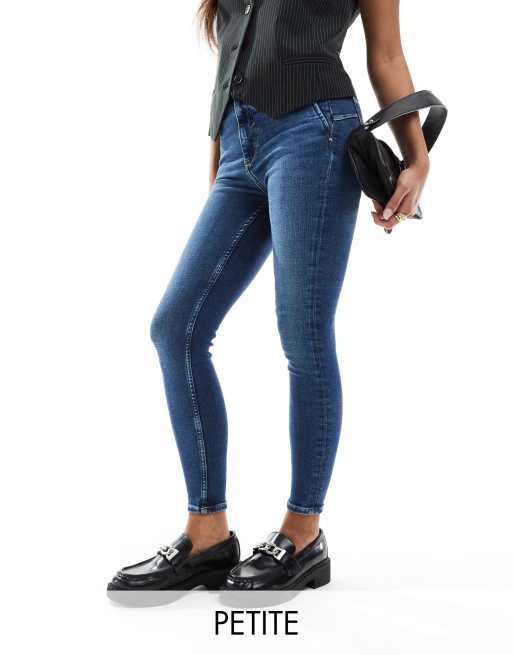 River Island Petite sculpt jeans in mid blue