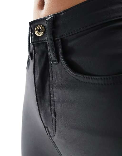River Island Petite - Sculptjeans van imitatieleer in zwart, 2 van 5