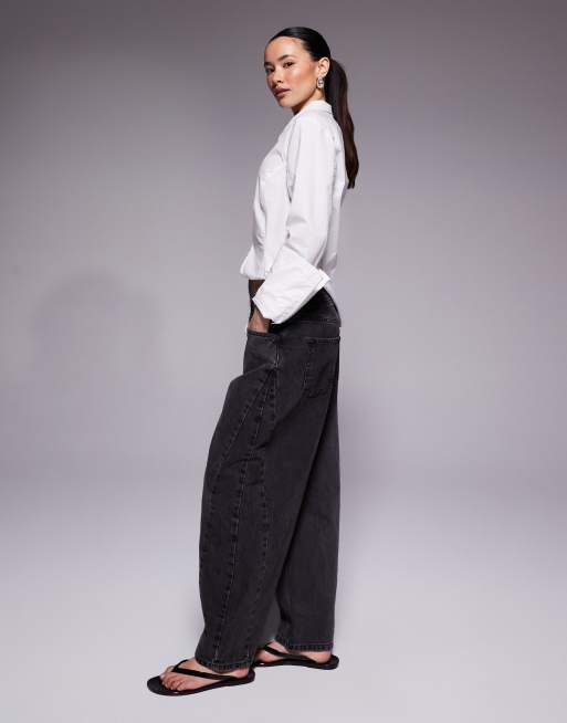 River Island Petite seamed barrel leg jeans in black , 2 of 5