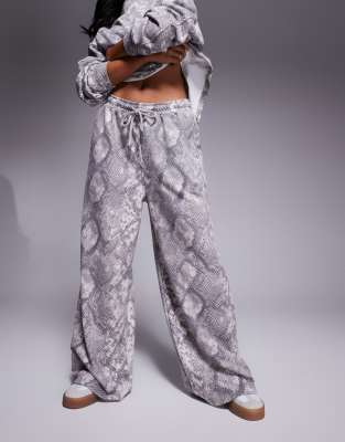 River Island Petite Wide Leg Sweatpants In Gray