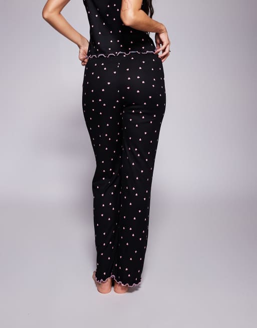 River Island - Pigiama nero con stampa a cuori composto da pantaloni e canottiera, 3 di 4