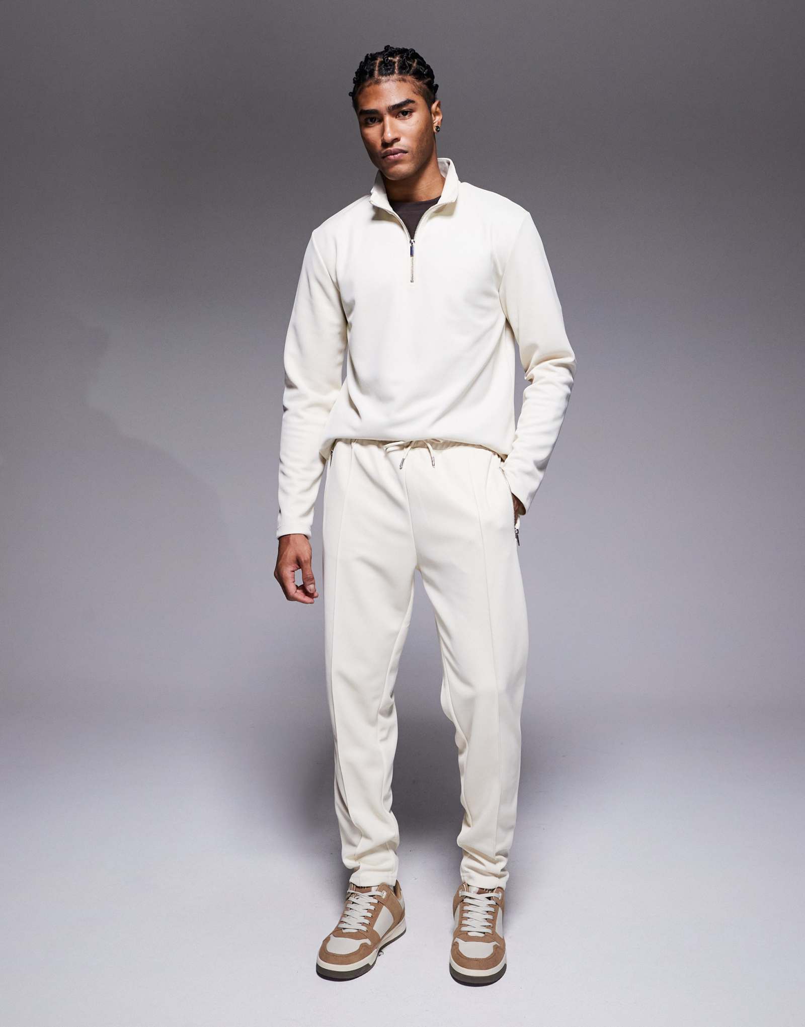 Узкие спортивные брюки River Island pique цвета экрю 