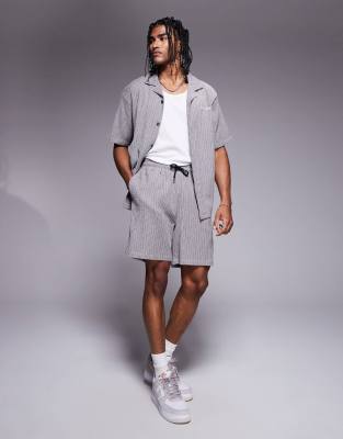 plisse shorts in gray pattern - part of a set-Black