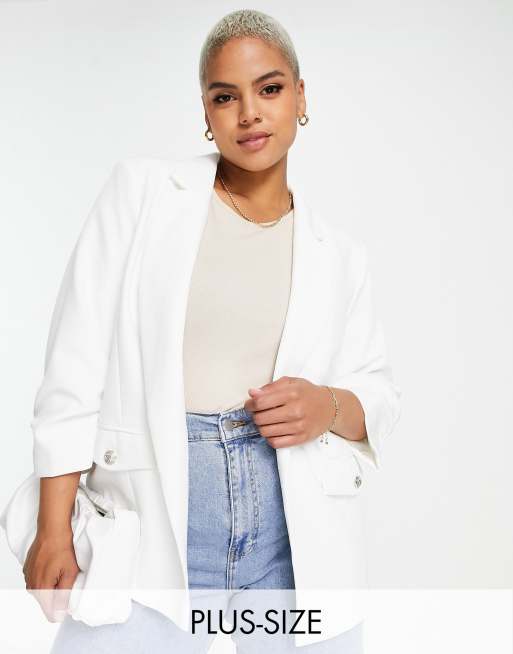 River Island Plus - Blazer met gerimpelde mouwen in wit