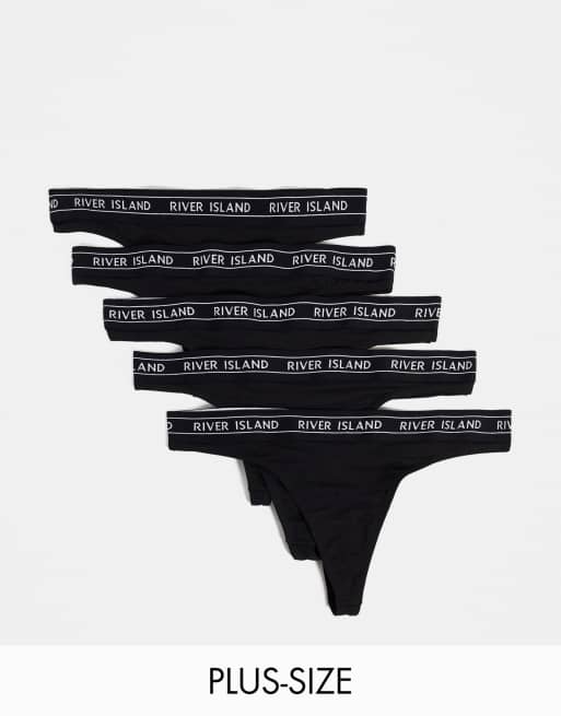 River Island Plus - Confezione da cinque perizomi neri con fascia con logo