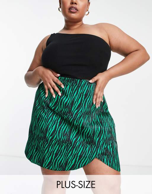 Green mini 2025 skirt plus size