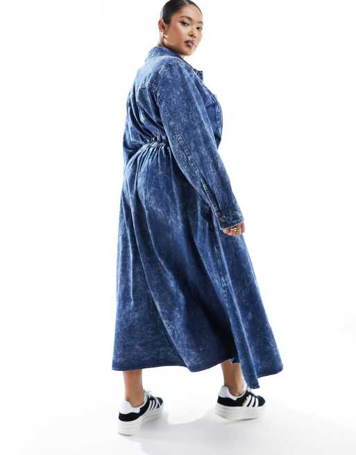 River Island Plus - Denim midi overhemdjurk met riem in mid-wash blauw, 4 van 4