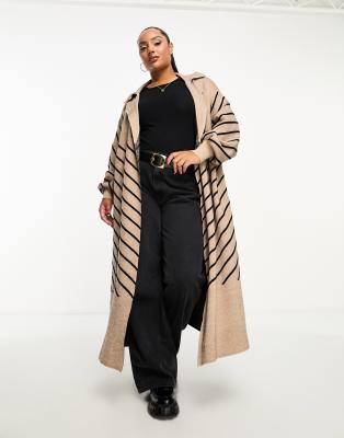 River Island Plus - Gestreifte Strickjacke in Beige und Schwarz mit langem Schnitt-Neutral