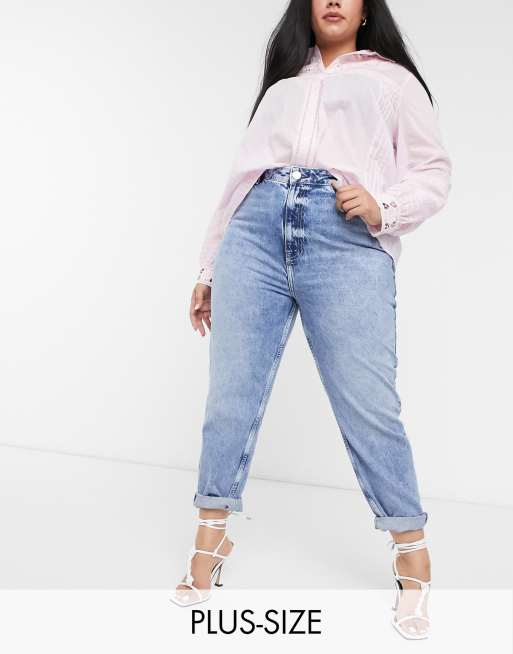 River Island Plus high rise mom jeans in light blue | ASOS