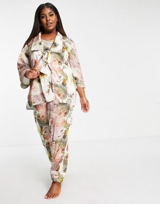 Femme River Island Plus - Kimono de pyjama d'ensemble effet satiné à motif cachemire - Rose