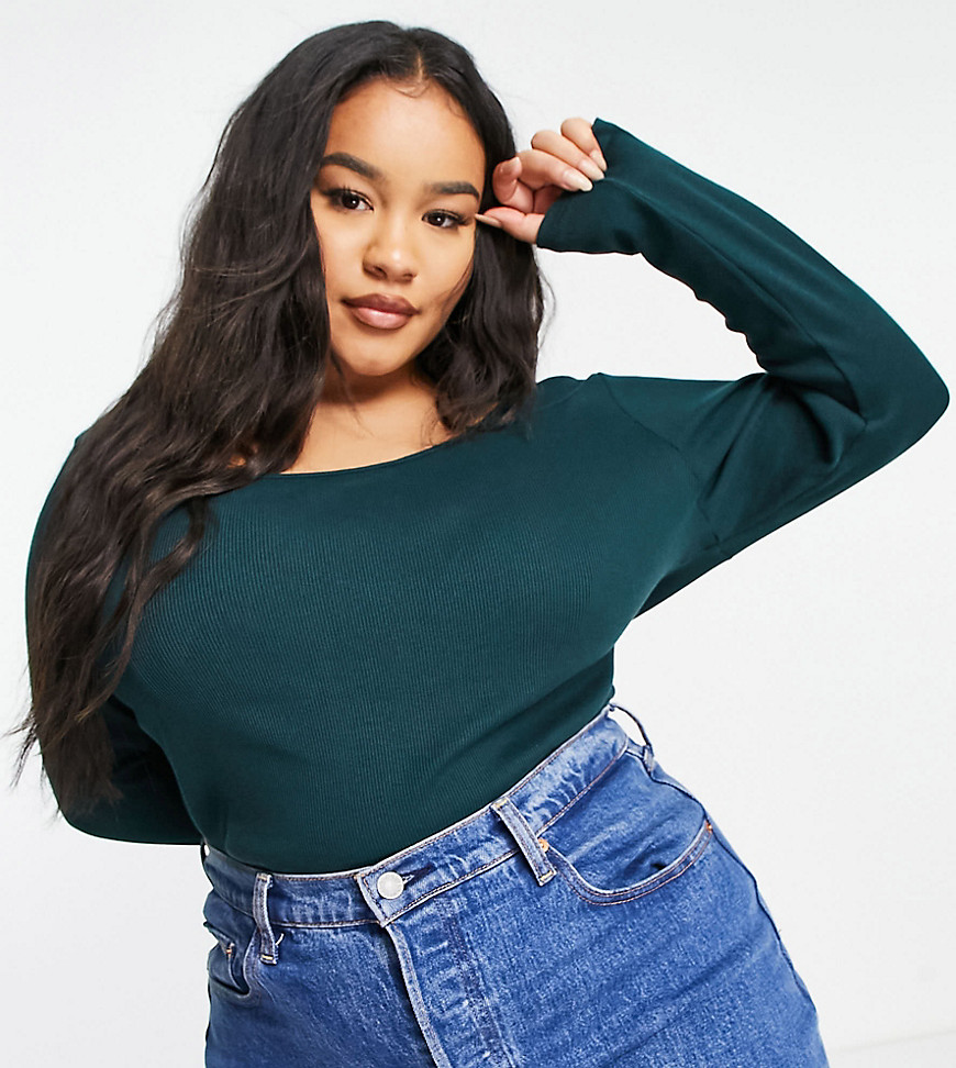 River Island Plus long sleeved scoop neck t-shirt in forest green