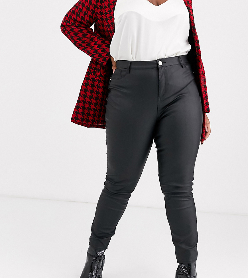 Plus-size jeans by River Island Easily dressed up or down High-rise waist Concealed fly Functional pockets Skinny fit Cut very closely from hips to hem