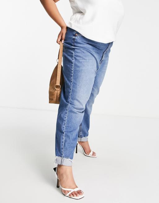 River Island Plus mom jeans in medium blue