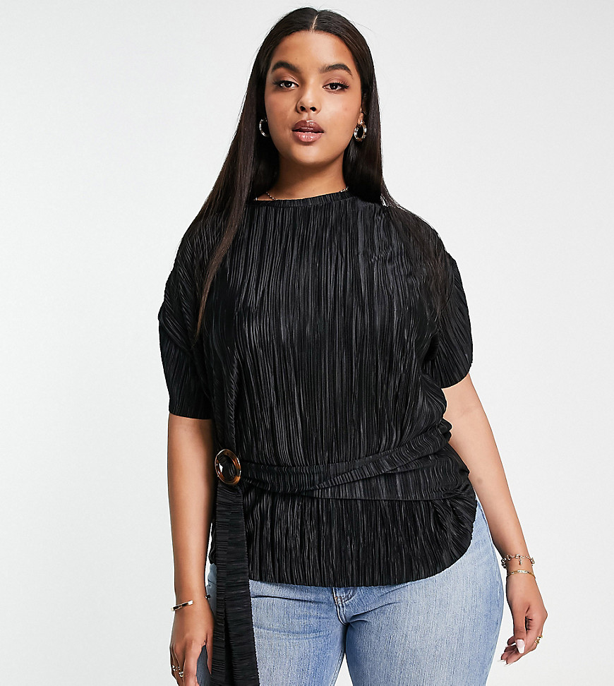 Plus-size top by River Island Cos your jeans deserve a nice top Crew neck Short sleeves Buckle detail Regular fit