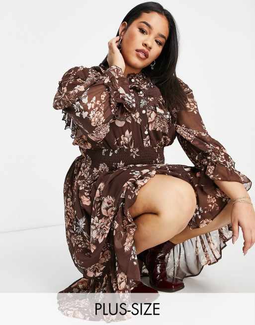 River Island Plus – Prairie-Midikleid in Braun mit Blümchenmuster