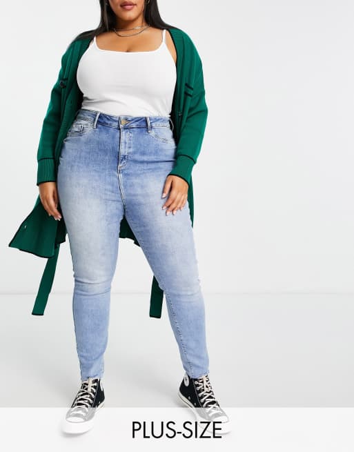 River Island Plus - Skinny jeans met hoge taille in licht denim