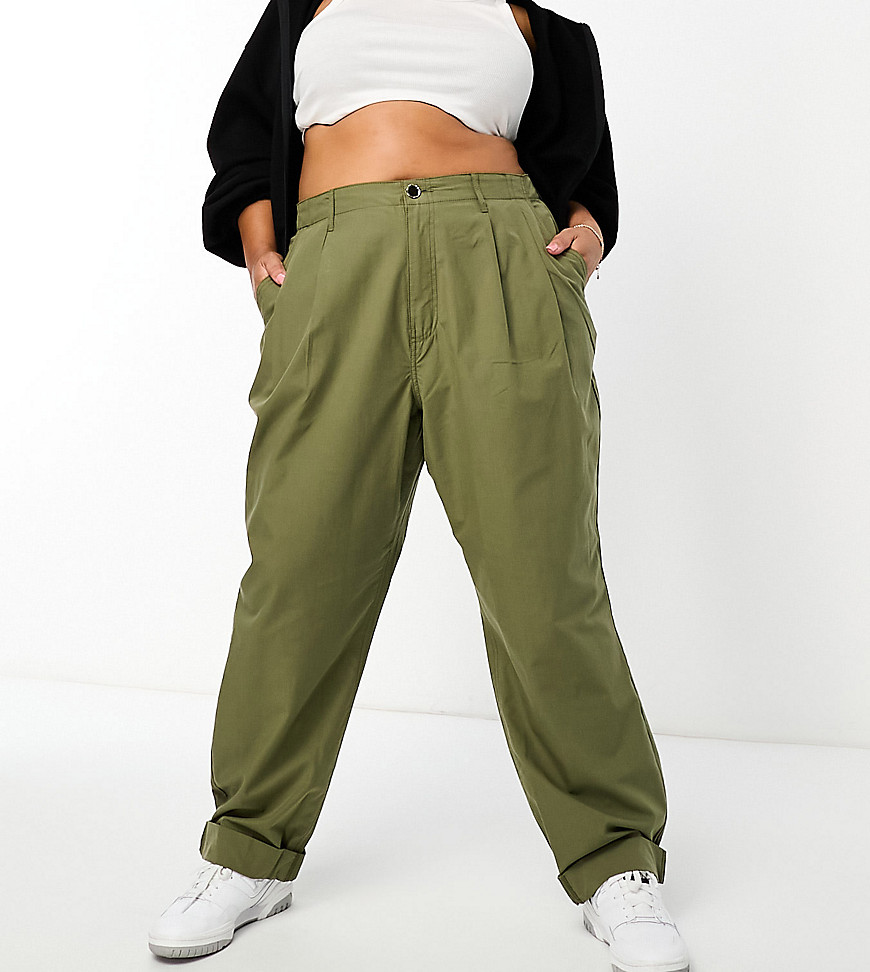 straight leg cargo pants in khaki-Green