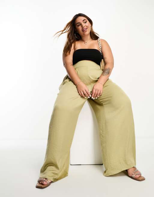 Triatleta explosión Onza plus size palazzo trousers Mucho bien bueno escena  Foto