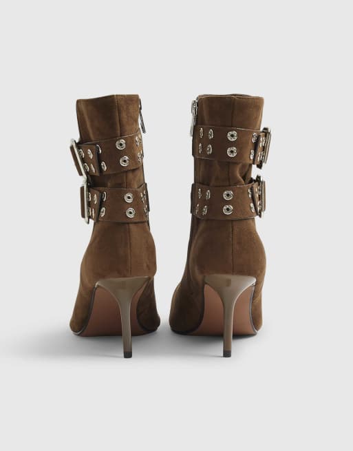 River Island Point toe heeled buckle boots in tan, 4 of 4