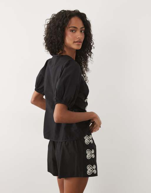 River Island poplin drummer shorts co-ord in black , 3 of 5