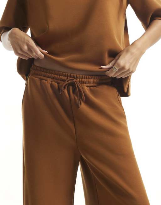 River Island Premium wide leg joggers in brown, 3 of 4