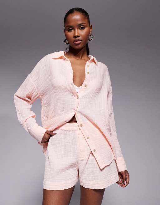 River Island pull on muslin beach shorts in pink, 2 of 5