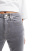 Thumbnail 4 van 5