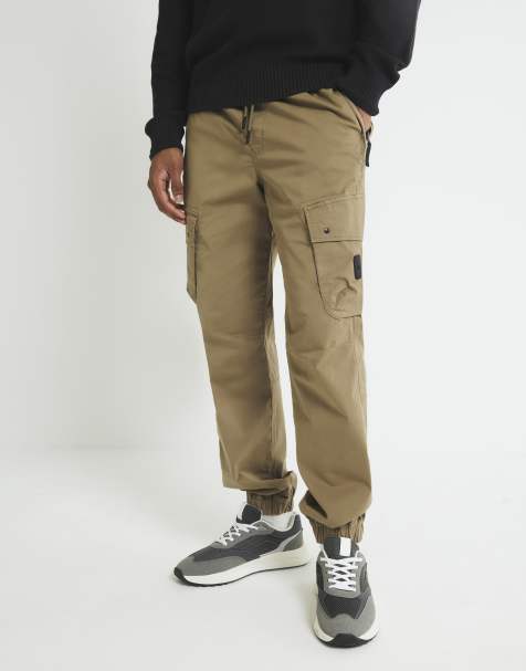 River Island Regular fit cargo trousers in green - view 1