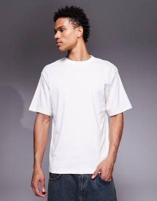 River Island Regular Fit Clean Essential T-shirt In Neutral