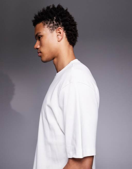 River Island regular fit clean essential T-shirt in cream, 4 of 5