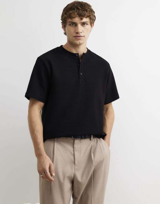 River Island Regular fit cotton henley neck t-shirt in black, 2 of 4