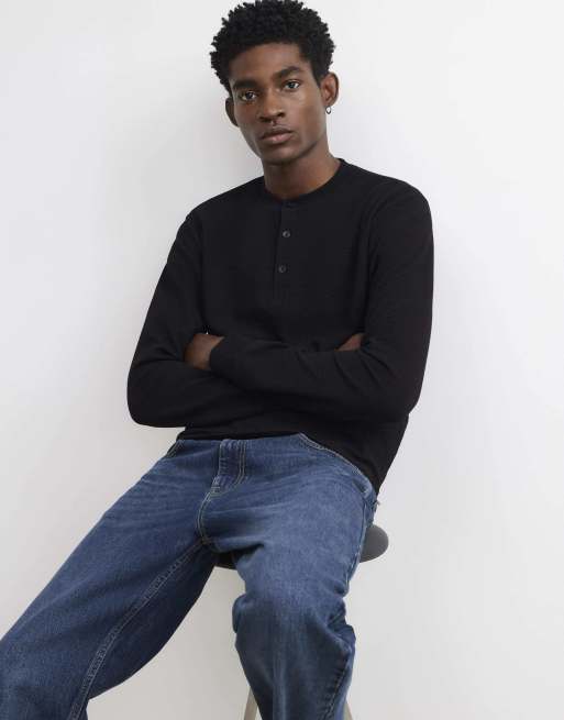 River Island Regular fit cotton henley neck t-shirt in black, 2 of 4