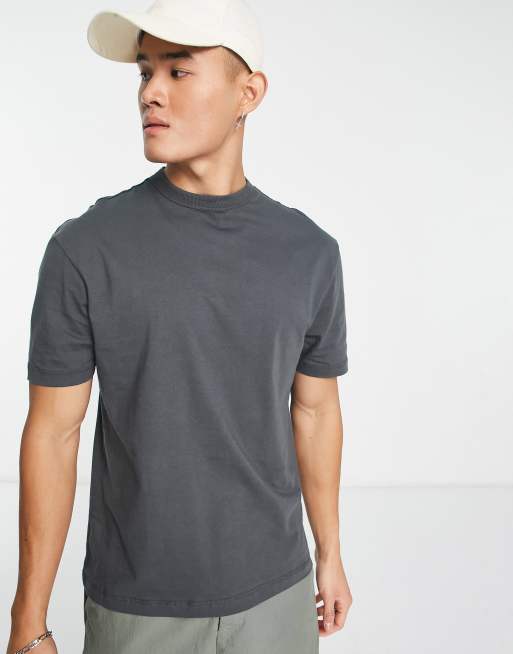 River Island regular fit t shirt in dark gray ASOS