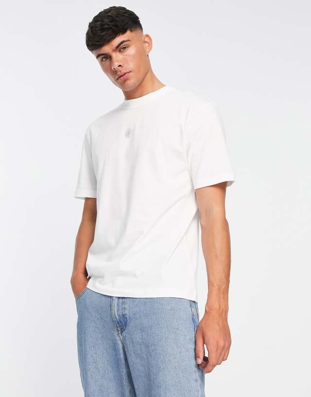 River Island regular logo t-shirt in white