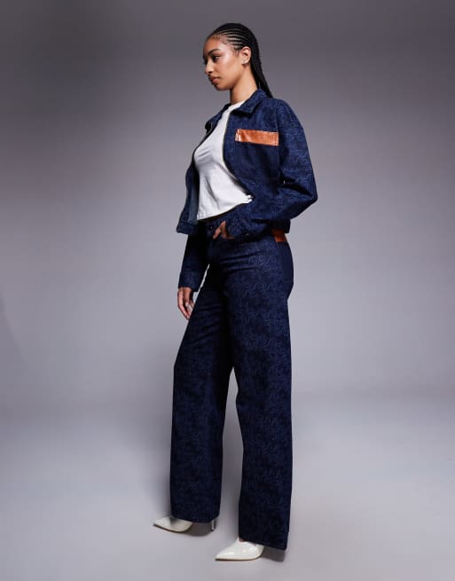 River Island relaxed straight monogram jeans in medium denim (part of a set), 3 of 5